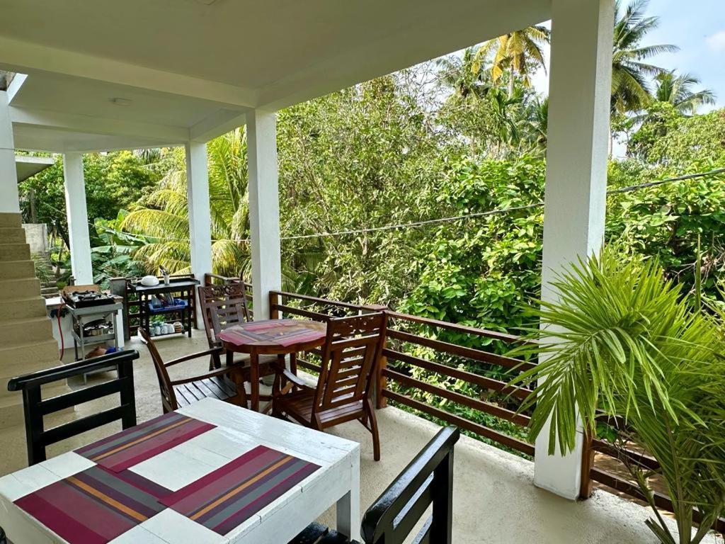 Siyon Yula - Guest House 히카두와 외부 사진
