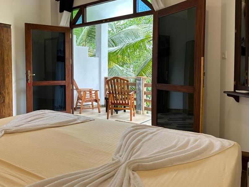 Siyon Yula - Guest House 히카두와 외부 사진