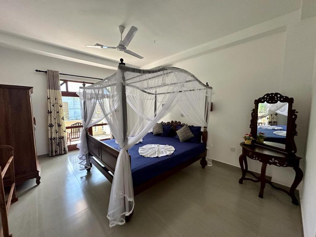 Siyon Yula - Guest House 히카두와 외부 사진