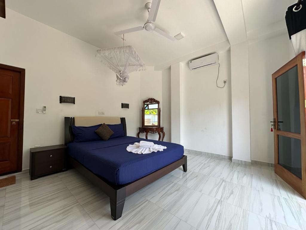 Siyon Yula - Guest House 히카두와 외부 사진